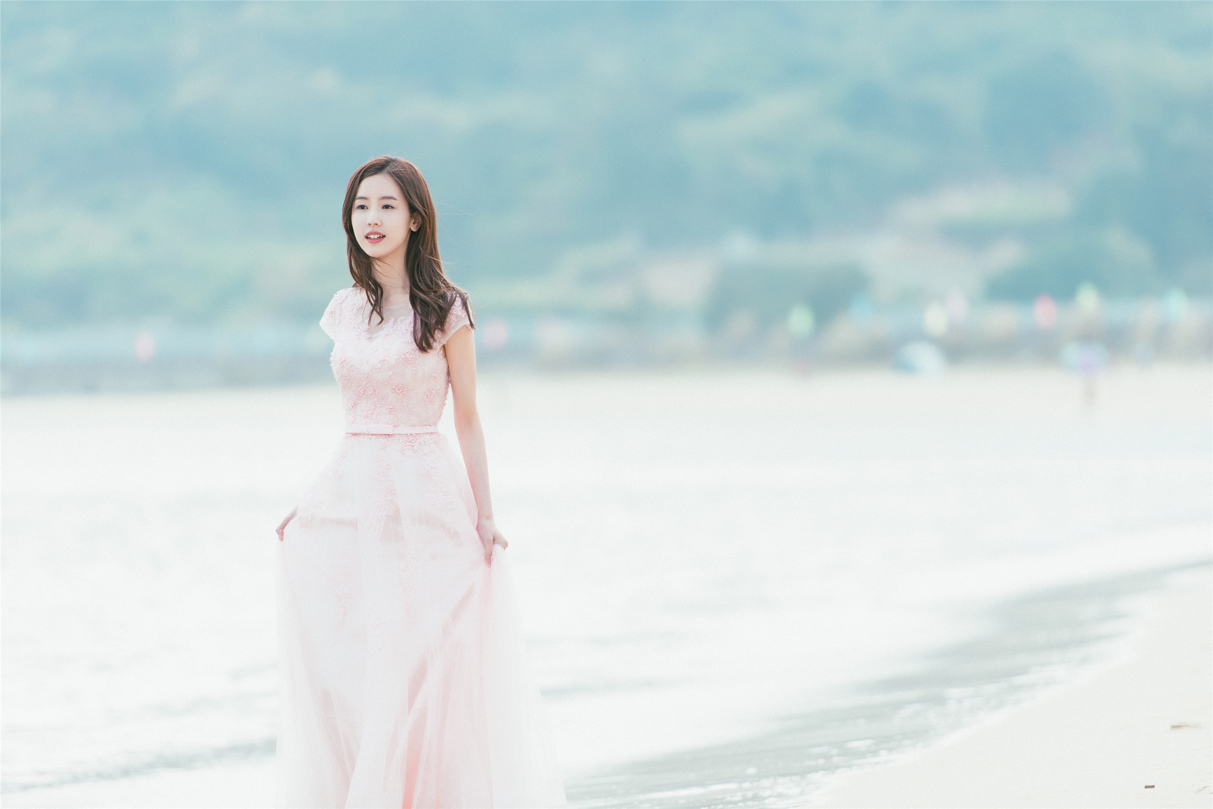 AV喷水网站_,21h最火的一句、中的女性角色